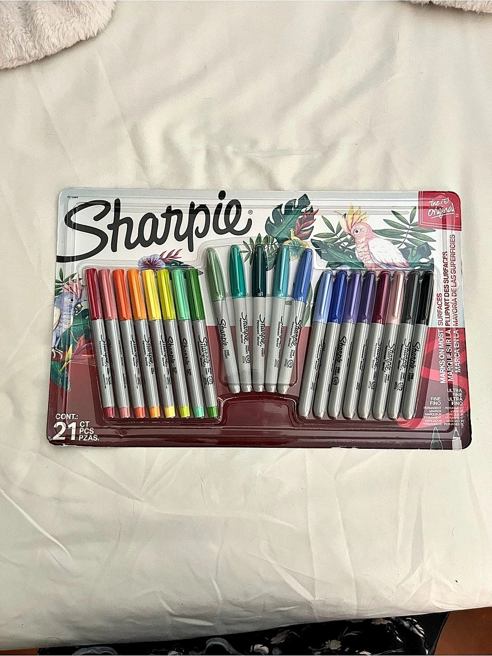 Sharpie 21-count marker set Multicolor Marker Set NWT